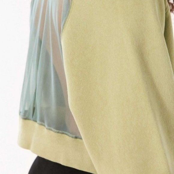 UO Silence Noise Mesh-Back Cropped Sweatshirt - Picture 6 of 8